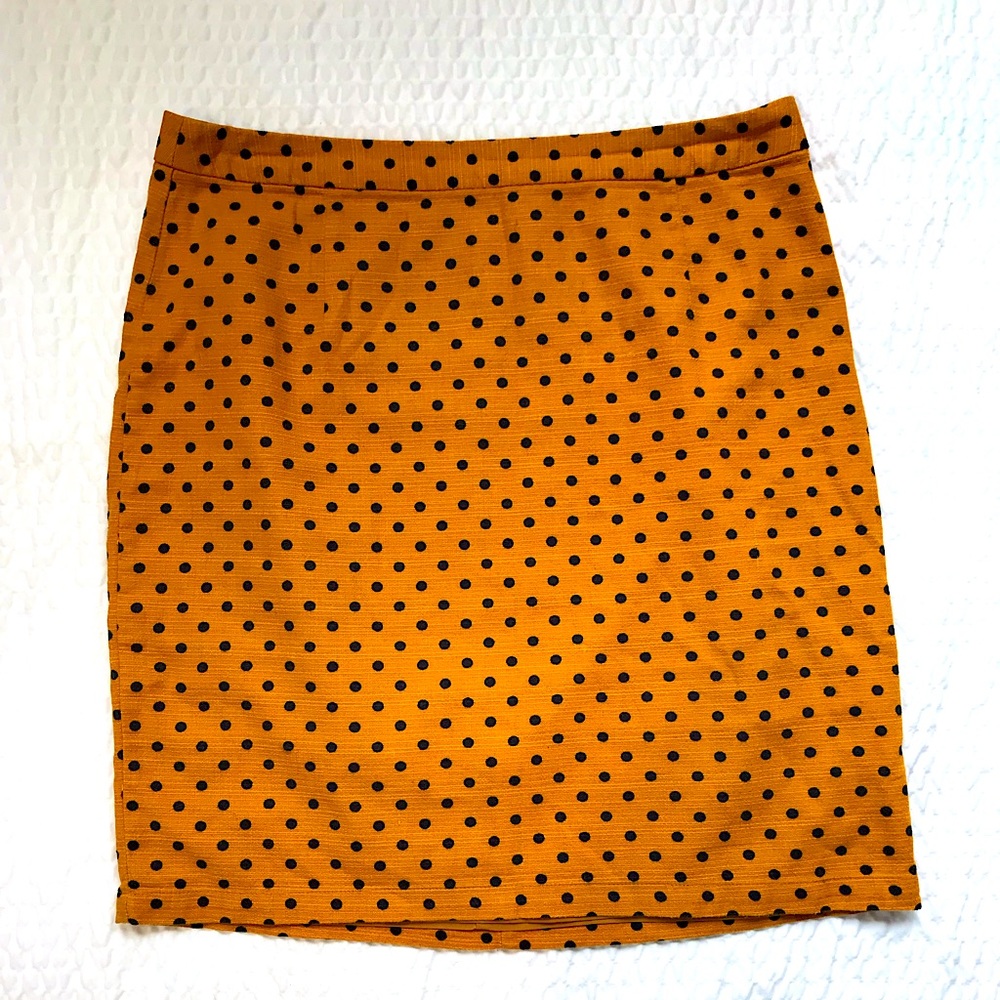 Mustard yellow polka dot Gap brand skirt